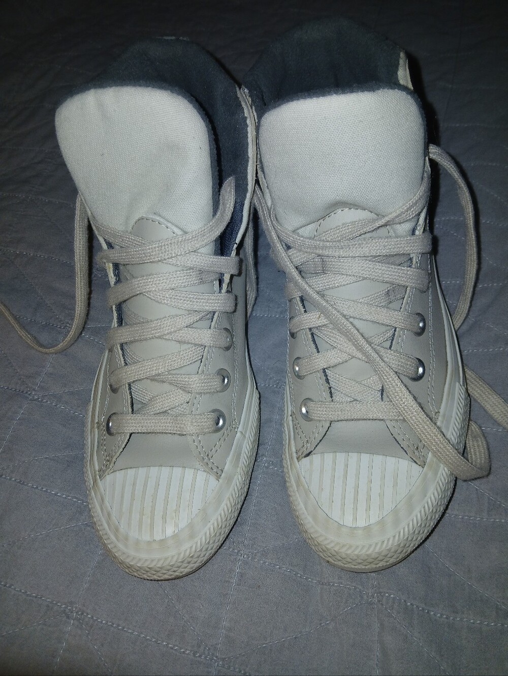 Coverse All Stars , High-Top Sneakers in Light Gray
